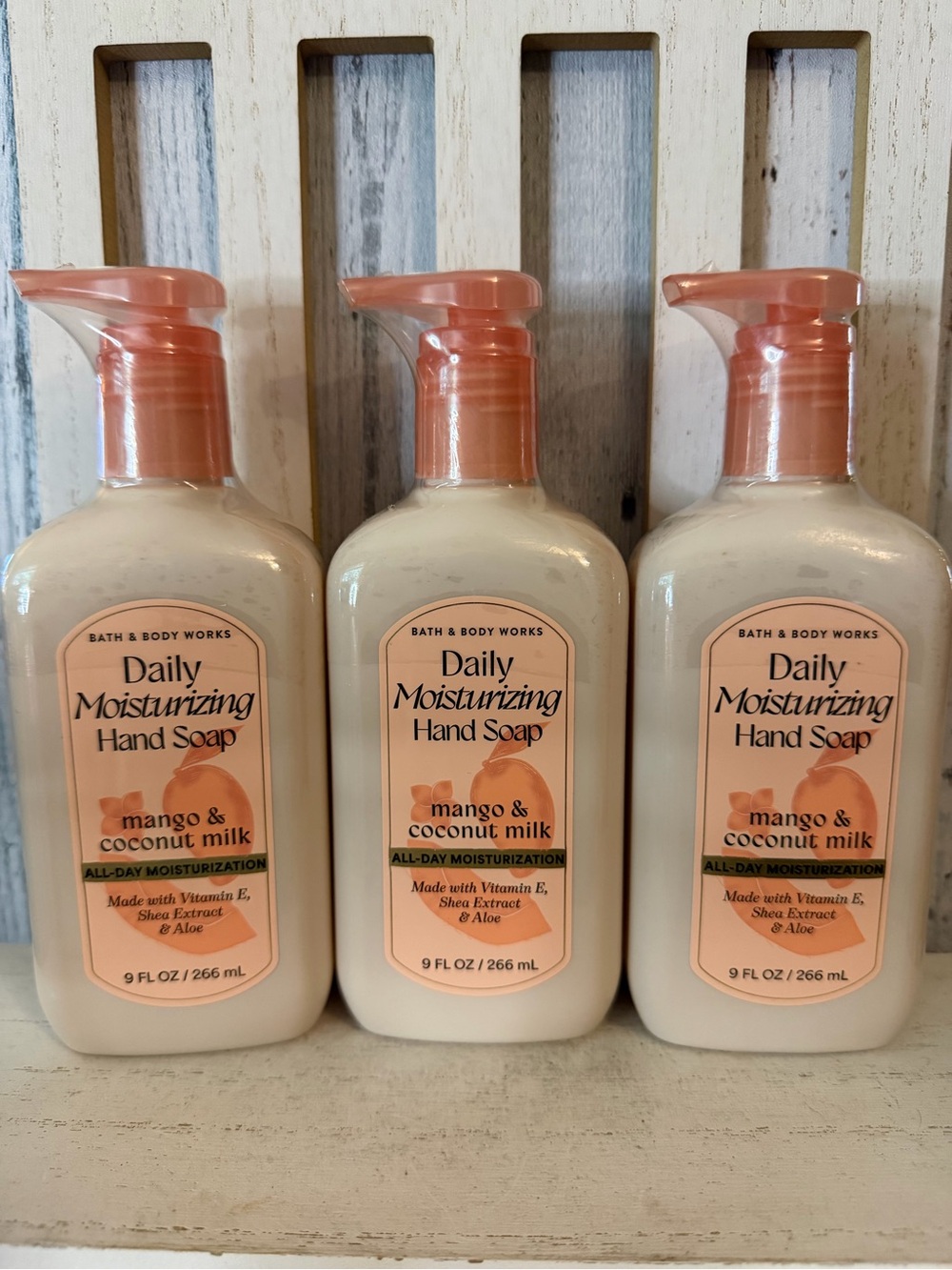 Bath & Body Works MANGO & COCONUT MILK Daily Moisturizing Hand Soap 9oz Lot X3